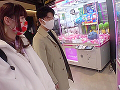 200gana-2477　代わりに取ってあげるのを条件にインタビューを受けてもらえる