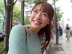 390jnt-027　挿入しながらクリ同時責め、騎乗位、M字開脚