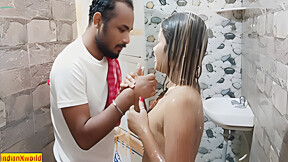 Indian Bengali Rich Girl Fuck With Delivery Boy! Hot Erotic Fuck