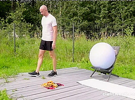 Aleks Sam – Big Booty Workout! Threesome At