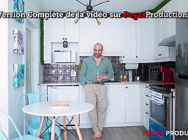 Petite Blonde – Dans Une Remake Damerican Pie